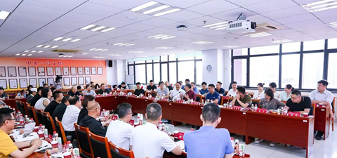 中国人民大学农业与农村发展学院 “侬发”校友企业家论坛顺利举行